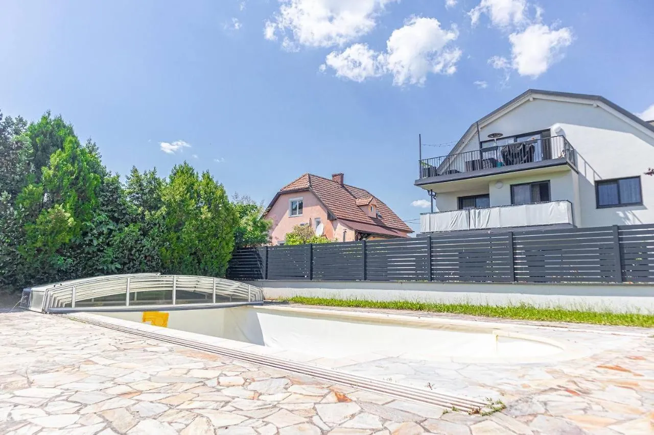 Homestay Double Room In An Elegant House Gd Vienna
