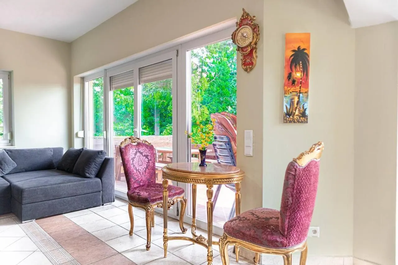 Double Room In An Elegant House Gd Vienna Homestay