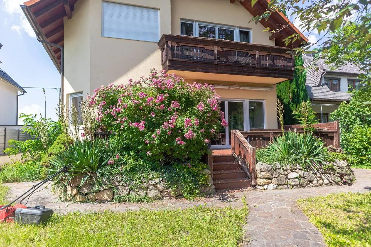 Homestay Double Room In An Elegant House Gd Vienna